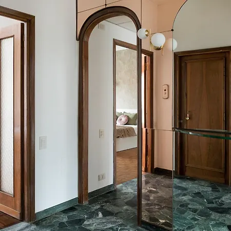 Boutique Dreams - Near Center - M4 Apartamento